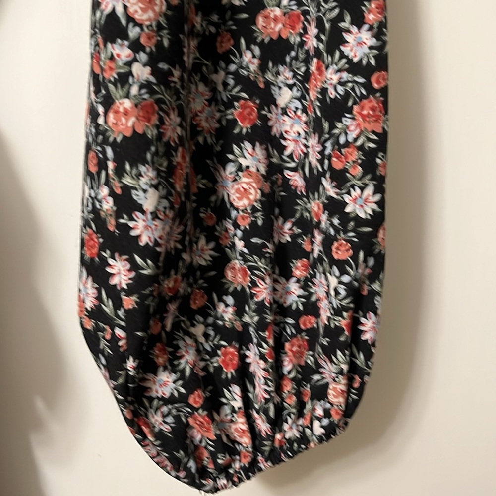 SHEIN Black Floral Wrap Dress - Picture 4 of 12